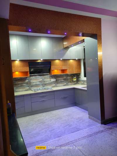 Kitchen, Lighting, Storage Designs by Interior Designer Asif saifi, Ghaziabad | Kolo