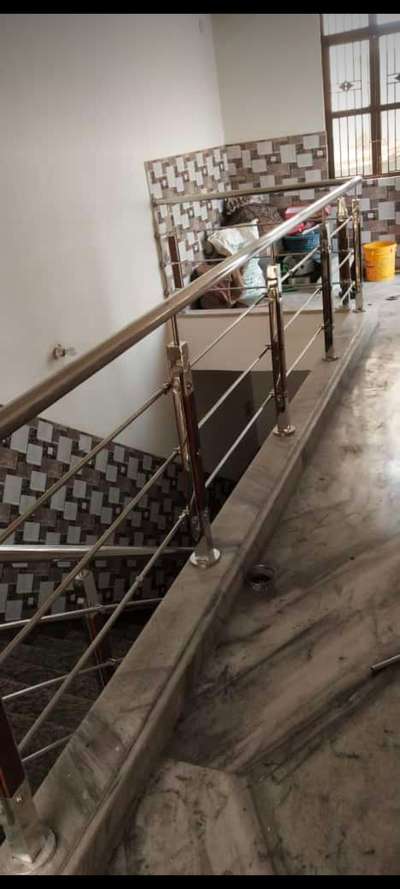 Staircase Designs by Building Supplies sahil khan, Ghaziabad | Kolo