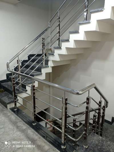 Staircase Designs by Fabrication & Welding sahid  mansuri , Ujjain | Kolo