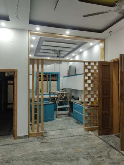 Ceiling, Lighting, Kitchen, Storage, Flooring Designs by Interior Designer Mintu Jangra, Gurugram | Kolo