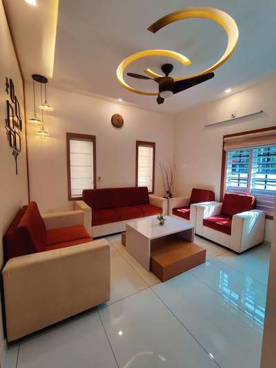 Living Designs by Contractor DREAMLINE BUILDERS, Thrissur | Kolo