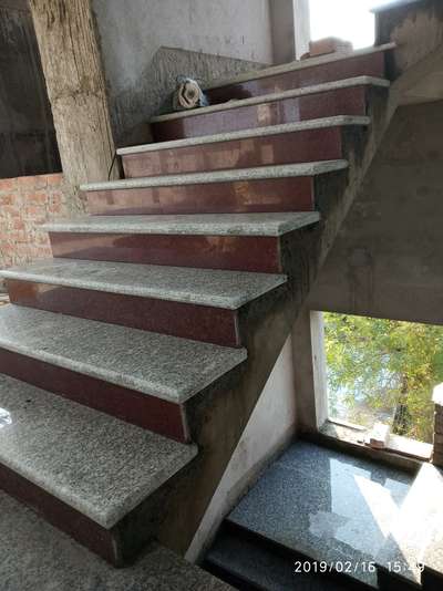 Staircase Designs by Home Owner Jahangir Miah, Gurugram | Kolo