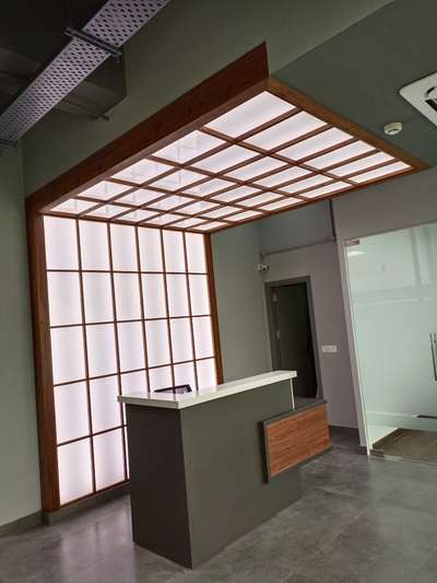 Ceiling, Storage, Wall Designs by Contractor I S  Enterprises , Delhi | Kolo
