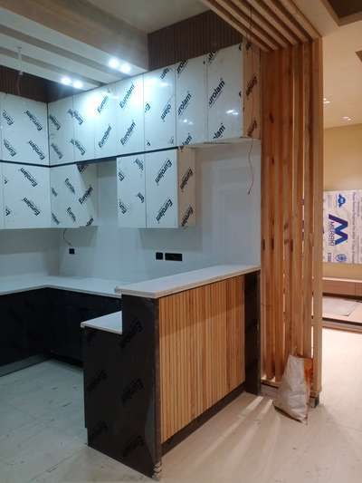 Kitchen, Storage Designs by Carpenter Abdul carpenter  9873787483, Gautam Buddh Nagar | Kolo