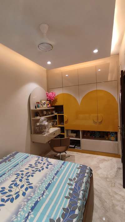 Furniture, Lighting, Storage, Bedroom Designs by Architect Sanju Roy, Delhi | Kolo