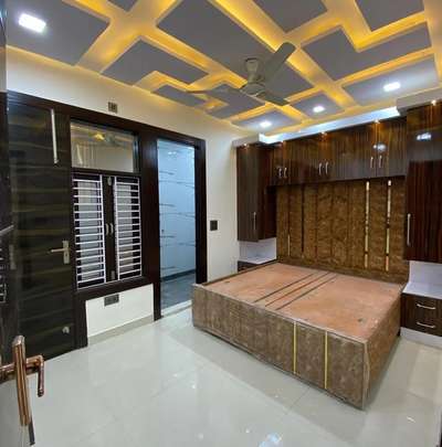 Ceiling, Furniture, Lighting, Storage, Bedroom Designs by Building Supplies AM  Interior , Gautam Buddh Nagar | Kolo
