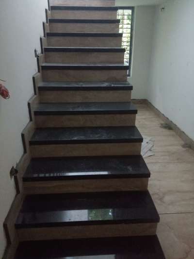 Staircase Designs by Flooring LATHEESH S, Pathanamthitta | Kolo