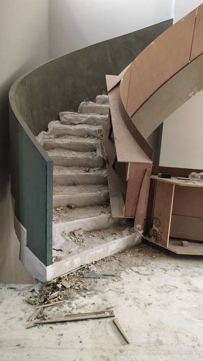 Staircase Designs by Carpenter Mohd Junaid, Faridabad | Kolo