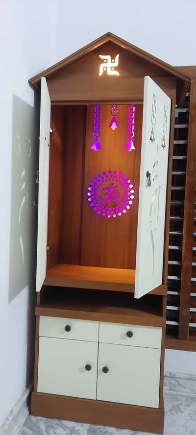 Prayer Room Designs by Carpenter Vipeesh  Koppalam, Kannur | Kolo
