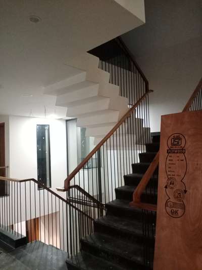 Staircase Designs by Contractor Mantu Kumar , Gurugram | Kolo