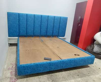 Furniture, Storage, Bedroom Designs by Interior Designer Vicky Haran shofa cushioning, Indore | Kolo