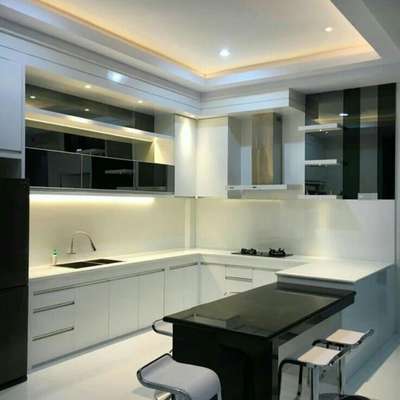 Kitchen, Lighting, Storage Designs by Contractor Pankaj Giri, Delhi | Kolo