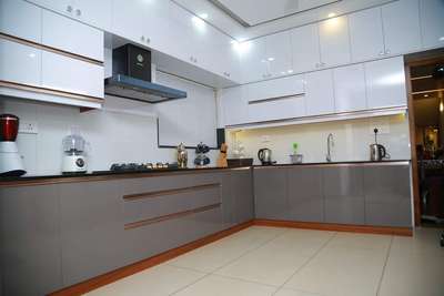 Kitchen, Lighting, Storage Designs by Building Supplies Niyas Kallukadavu, Kollam | Kolo