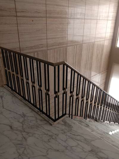 Wall, Staircase Designs by Civil Engineer Ramesh Saini, Gurugram | Kolo