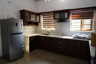 Kitchen, Storage Designs by Flooring Anvar Basheer, Kottayam | Kolo
