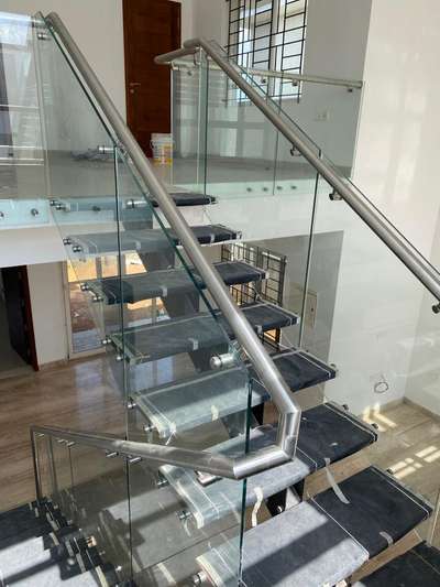 Staircase Designs by Glazier Vinayaka  Safety Glass, Ernakulam | Kolo