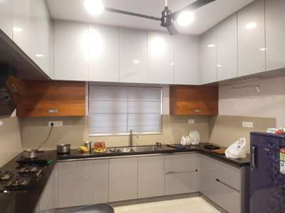 Kitchen, Storage Designs by Carpenter Anandan DR, Malappuram | Kolo