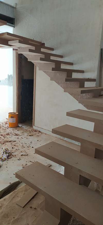 Staircase Designs by Carpenter Sunil Kumar, Gurugram | Kolo
