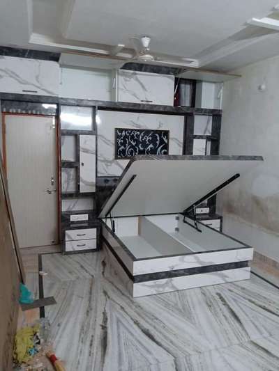Furniture, Storage, Bedroom, Wall, Door Designs by Carpenter bharat lohar, Udaipur | Kolo