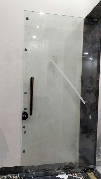 Door Designs by Glazier Jasvir Singh, Delhi | Kolo