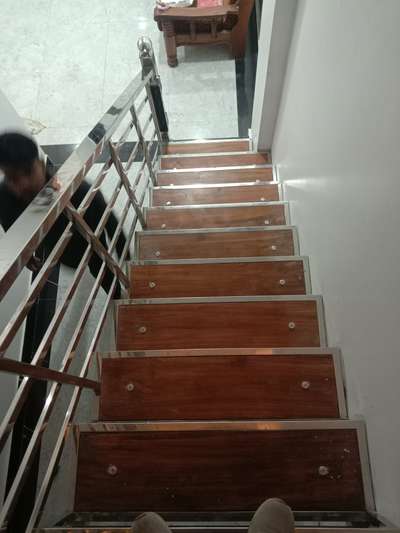 Staircase Designs by Contractor Manish Sharma, Delhi | Kolo