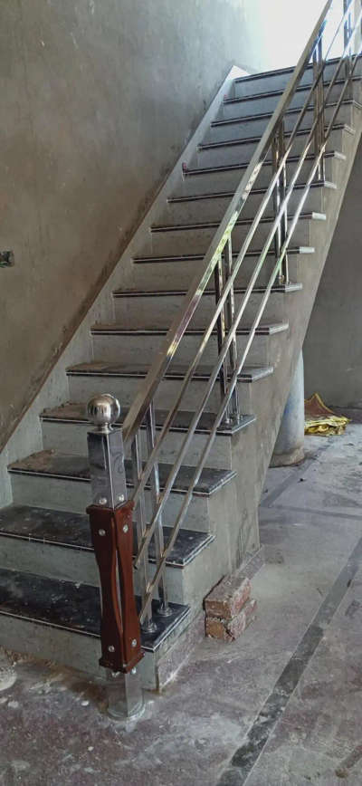 Staircase Designs by Fabrication & Welding Rahul  gautam, Alwar | Kolo