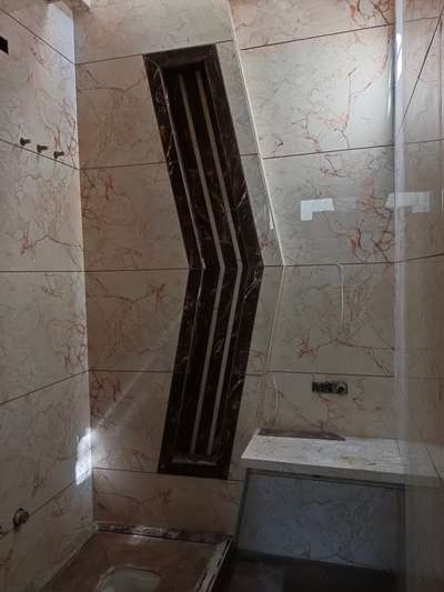 Bathroom Designs by Contractor Jamil khan, Dewas | Kolo