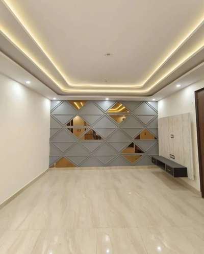 Ceiling, Lighting, Storage, Wall, Flooring Designs by Contractor Anvar  Ali, Ghaziabad | Kolo