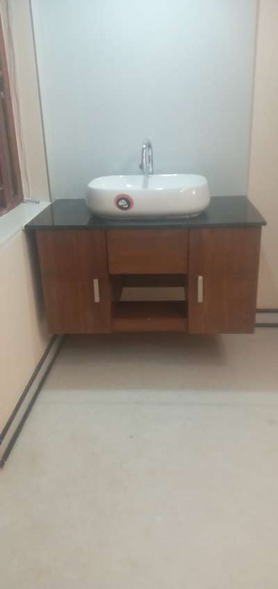 Bathroom Designs by Carpenter Ramakrishnan krishnan, Malappuram | Kolo