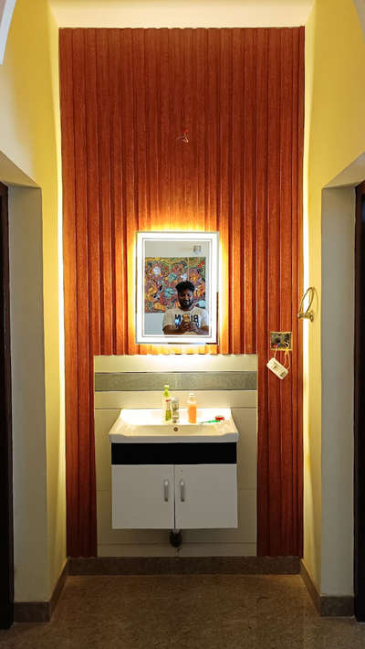 Bathroom Designs by Service Provider JIDHARIYAH  the wall experts , Ernakulam | Kolo