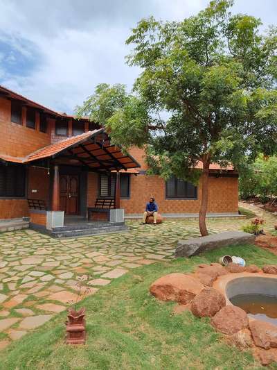 Outdoor Designs by Contractor HR Home BUILDERS , Kannur | Kolo