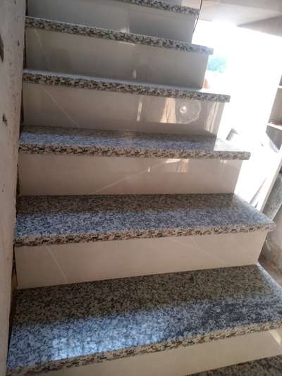 Staircase Designs by Flooring पप्पा राम पप्पा राम, Jodhpur | Kolo
