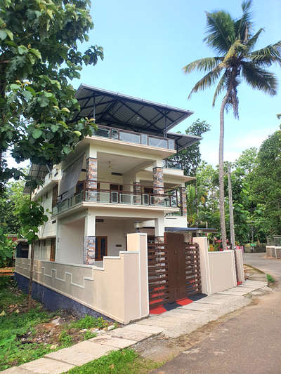 Exterior Designs by Contractor Zeekon Builders Pvt Ltd -Sagar 9961616669, Pathanamthitta | Kolo