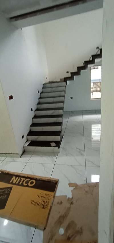 Staircase Designs by Flooring Ajith Ajith, Thiruvananthapuram | Kolo