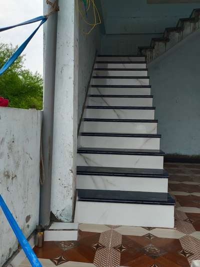 Staircase Designs by Building Supplies Saddam Patel, Dewas | Kolo
