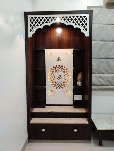Lighting, Prayer Room, Storage Designs by Carpenter Deepak Vishwakarma, Bhopal | Kolo