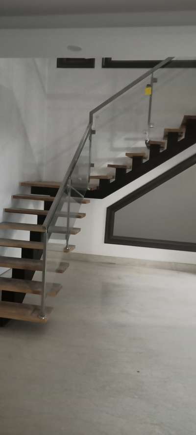 Staircase Designs by Fabrication & Welding Mohd Hasan, Delhi | Kolo