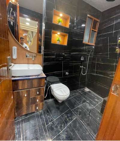 Bathroom Designs by Contractor suresh Kumar, Rewari | Kolo