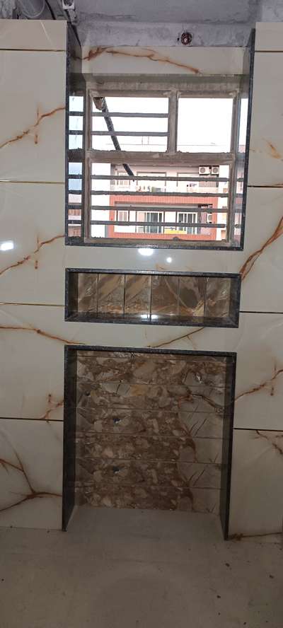 Wall, Window Designs by Contractor suneel  devisingh, Gurugram | Kolo