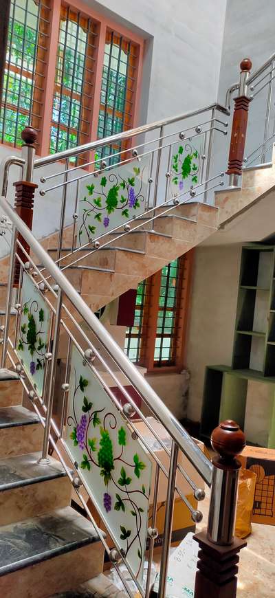 Staircase, Wall Designs by Service Provider suresh babu, Pathanamthitta | Kolo
