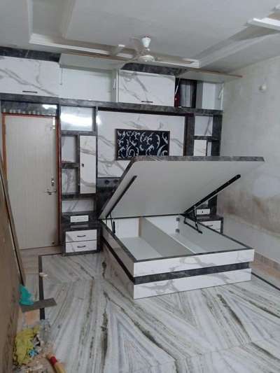 Furniture, Storage, Bedroom Designs by Contractor Bineesh  xavier, Ernakulam | Kolo