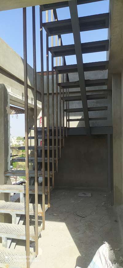 Staircase Designs by Fabrication & Welding sagar thakur, Indore | Kolo