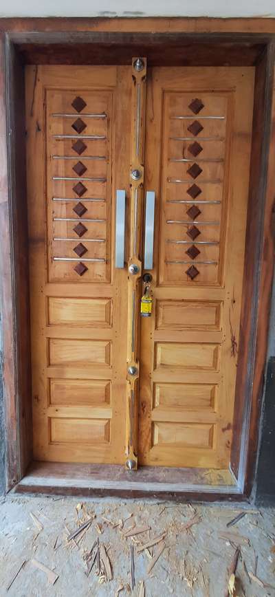 Door Designs by Carpenter PRASAD SIVAN, Thiruvananthapuram | Kolo