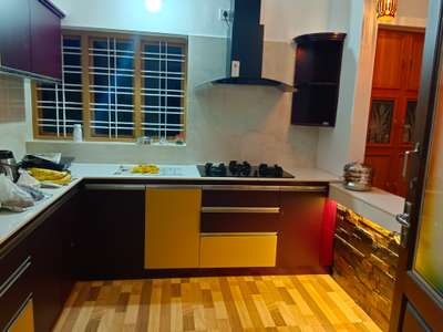 Kitchen, Storage Designs by Contractor Aamis Homes Designs  Builders, Thrissur | Kolo