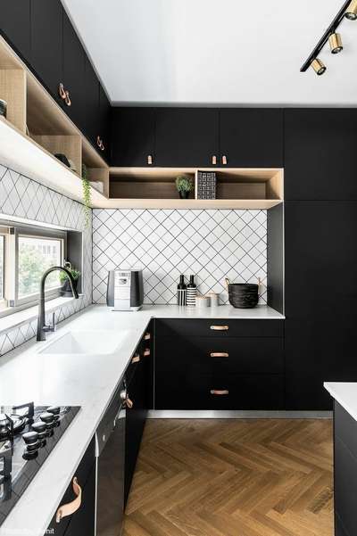 Kitchen, Storage Designs by Carpenter imran Saifi, Gurugram | Kolo