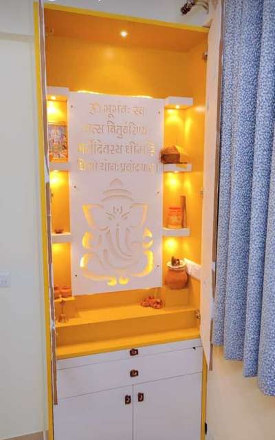 Prayer Room Designs by Interior Designer HIBA INTERIOR S, Noida | Kolo
