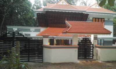 Exterior, Outdoor Designs by Painting Works anil akshay, Thiruvananthapuram | Kolo