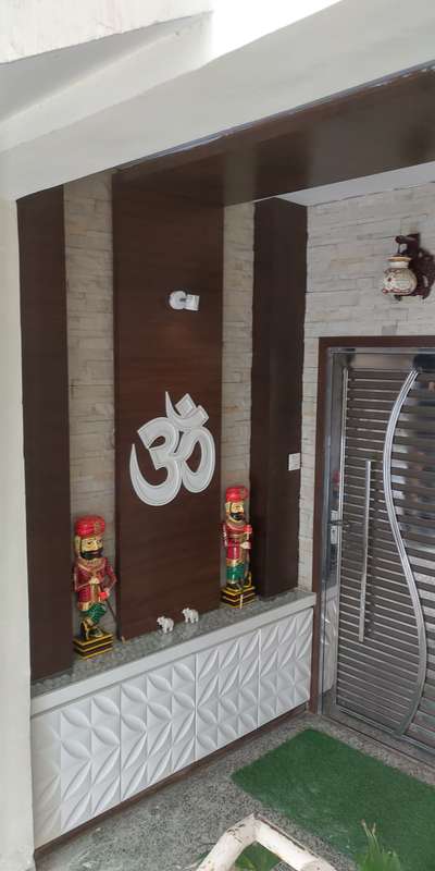 Prayer Room, Storage, Door Designs by Carpenter Deepak Sharma, Ghaziabad | Kolo