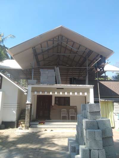 Roof Designs by Contractor vivek tk, Thrissur | Kolo