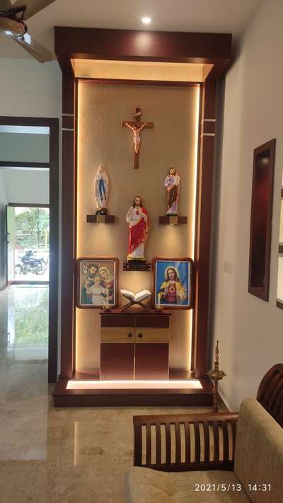 Lighting, Prayer Room, Storage Designs by Carpenter renjith  mohanan , Idukki | Kolo